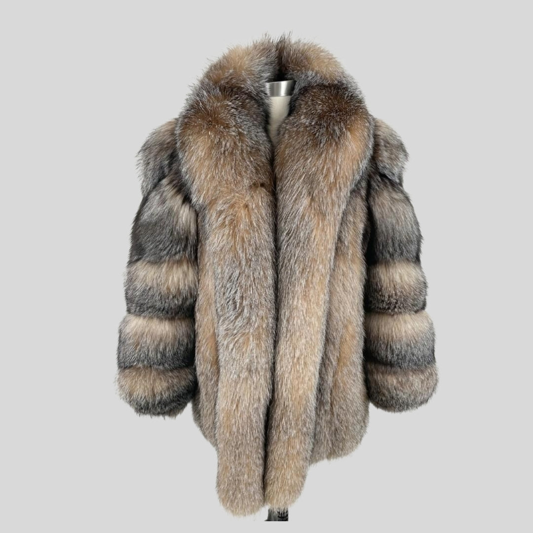 【新品・未使用】ルクセンブルク発！ブローチ Fox winter Luxury Crystal Fox Fur Jacket | Diagonal Sleeve Design